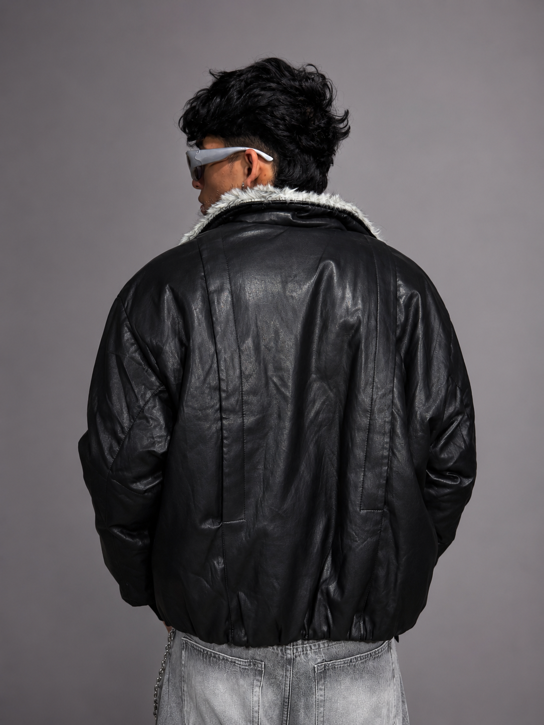 WINTER BLACK